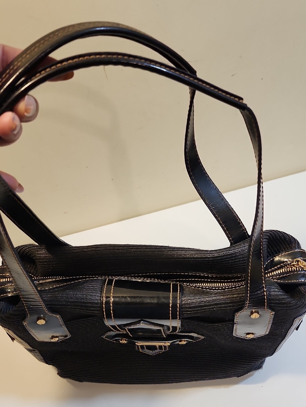 ERIC JAVITS NY Black Shoulder Tote Bag  with Red Interior - Picture 7 of 16